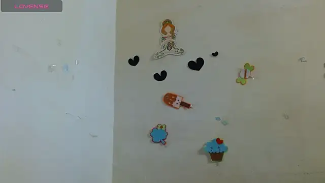 Akasha001 online show from 11-18-25, 12:30