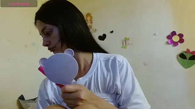 Akasha001 online show from 12-21-25, 03:47