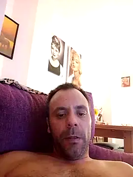 Snapshot of manchego85 chatting on 10-04-25, 03:19 manchego85 online show from 10-04-25, 03:19