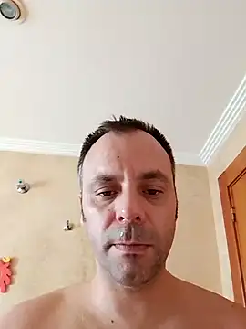 Snapshot of manchego85 chatting on 10-01-25, 01:04 manchego85 online show from 10-01-25, 01:04