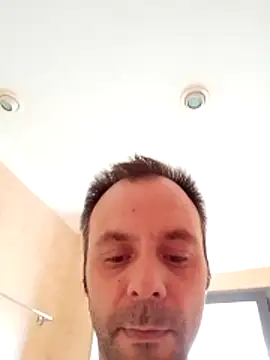 Snapshot of manchego85 chatting on 10-19-25, 12:52 manchego85 online show from 10-19-25, 12:52