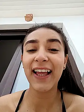 CandyFoxter  online show from 10-08-25, 07:21