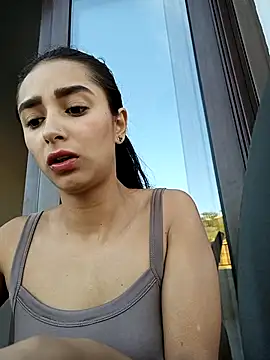 CandyFoxter  online show from 10-09-25, 07:09