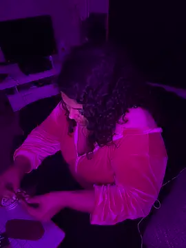 1n0nlythroat online show from 11-06-25, 02:59