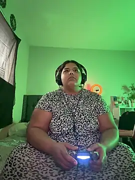 1n0nlythroat online show from 02-17-26, 08:50