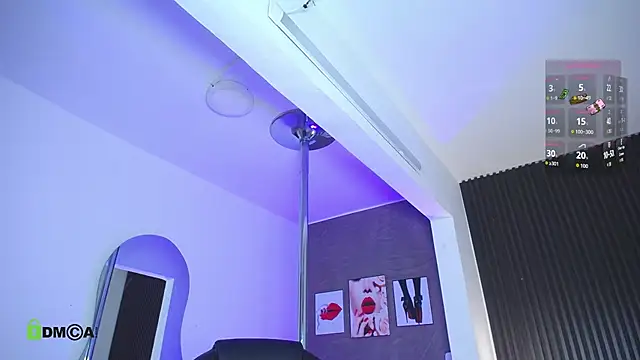 Snapshot of Dulcerose_01 chatting on 10-25-25, 04:55 Dulcerose 01 online show from 10-25-25, 04:55