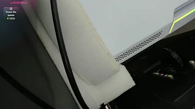 blue wxw online show from 10-29-25, 02:10