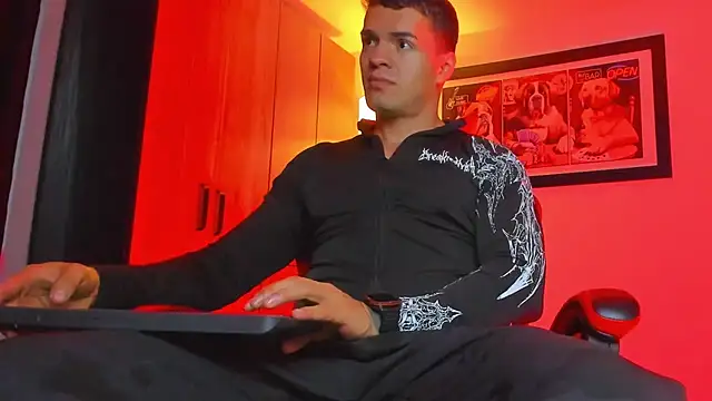 ALPHA DOMINUS  online show from 01-14-26, 04:27