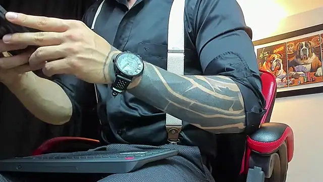 ALPHA DOMINUS  online show from 12-21-25, 04:47