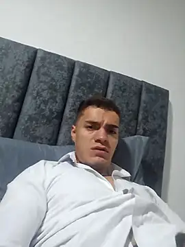 ALPHA DOMINUS  online show from 02-22-26, 07:33