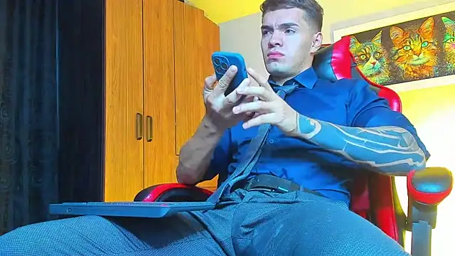 ALPHA DOMINUS  online show from 10-02-25, 03:54