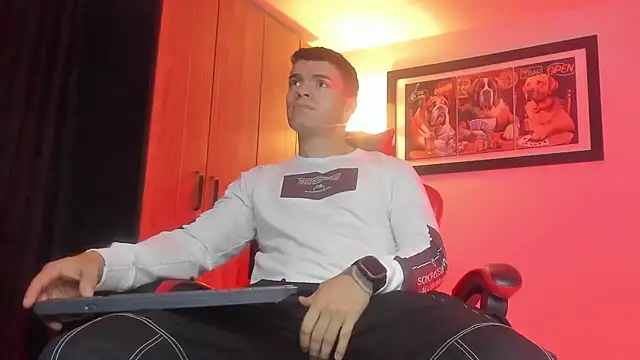 ALPHA DOMINUS  online show from 01-15-26, 04:49