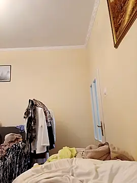 ShyPampBlondie online show from 10-10-25, 01:34