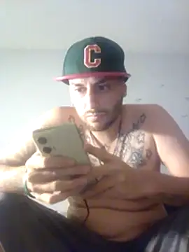 Blessdsoulja44 online show from 12-04-25, 08:13