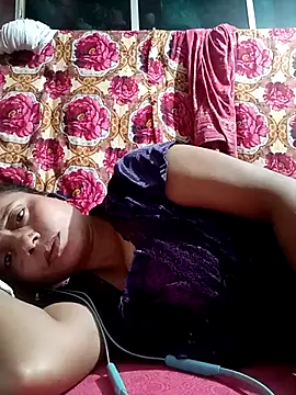 Miss-Pooja  online show from 09-09-25, 06:06