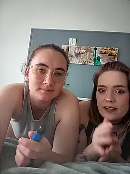 AndHerXO online show from 03-07-26, 02:55