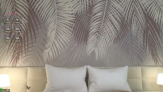 LolaPrise online show from 10-02-25, 01:42
