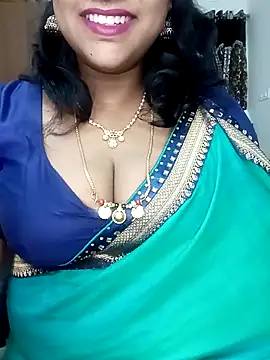 Snapshot of Chadni_kannada chatting on 05-10-26, 08:51 Chadni kannada online show from 05-10-26, 08:51