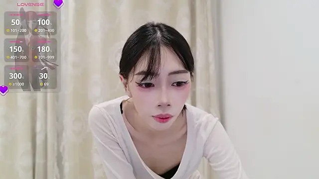 tuantuanle online show from 07-08-26, 05:02