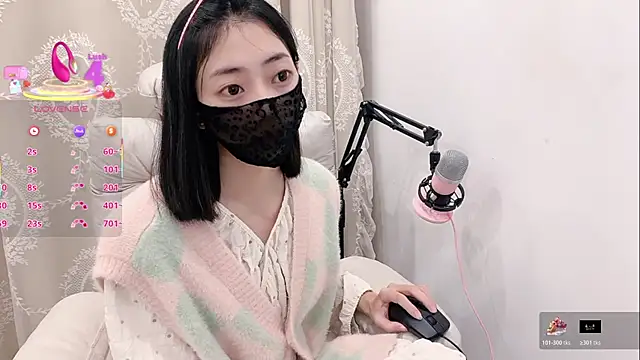 tuantuanle online show from 12-14-25, 01:17