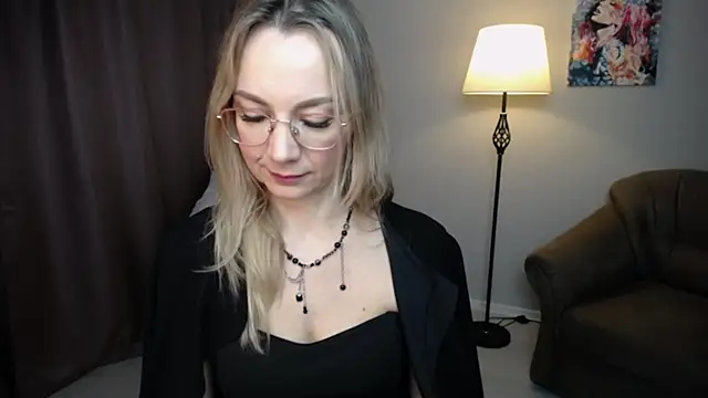 Ava Elior online show from 11-13-25, 10:30