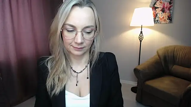 Ava Elior online show from 02-23-26, 11:11