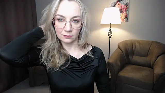 Ava Elior online show from 04-14-26, 12:32