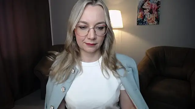 Ava Elior online show from 03-30-26, 10:17