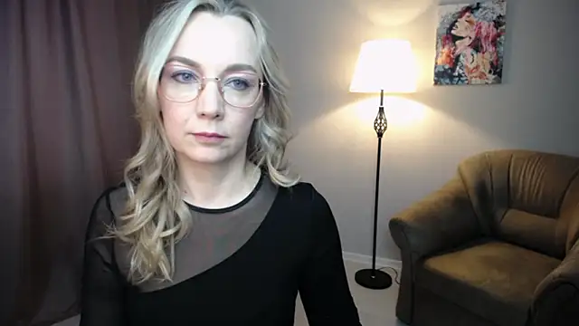 Ava Elior online show from 02-05-26, 11:17