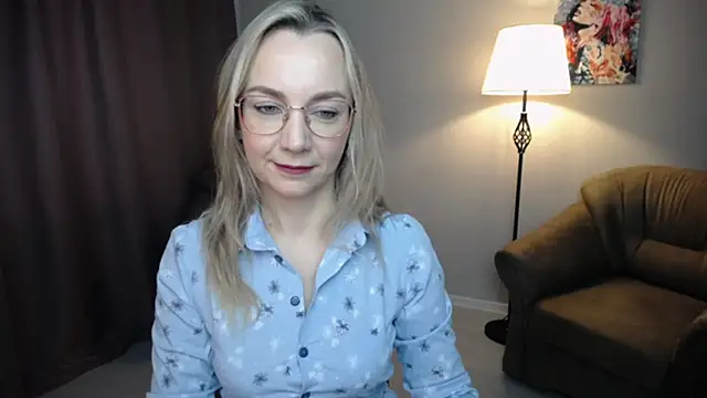 Ava Elior online show from 02-25-26, 11:10