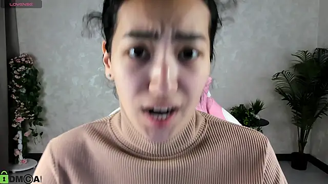 FlirtyAura online show from 10-15-25, 03:05