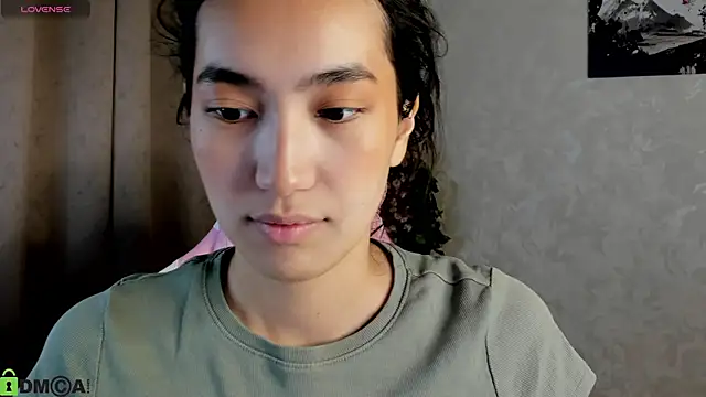 FlirtyAura online show from 11-26-25, 03:28