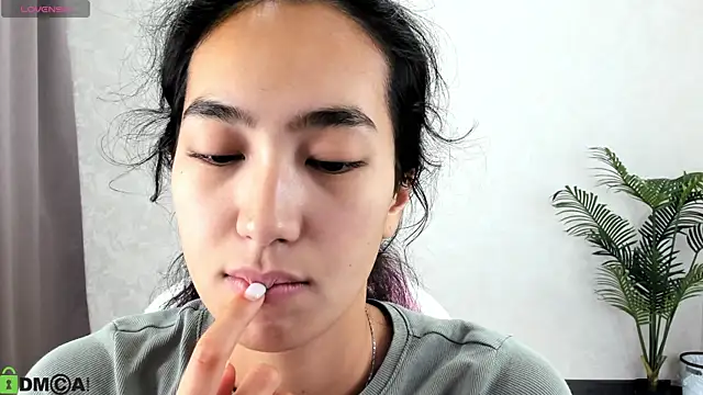 FlirtyAura online show from 11-13-25, 03:10