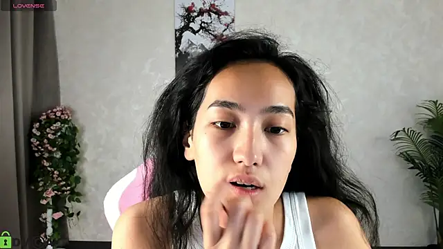 FlirtyAura online show from 09-21-25, 03:44