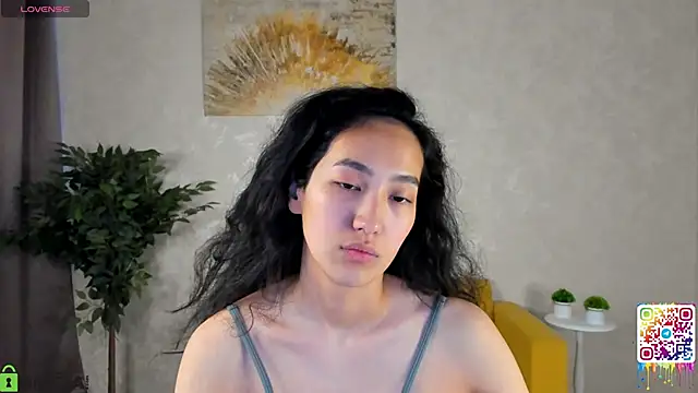 Snapshot of FlirtyAura chatting on 04-25-26, 03:42 FlirtyAura online show from 04-25-26, 03:42