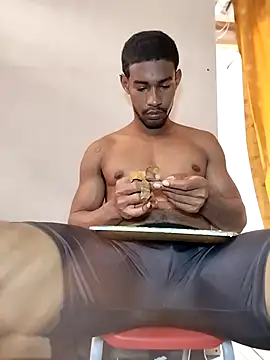 Kesurra online show from 11-23-25, 03:44