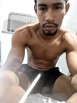 Kesurra online show from 11-13-25, 03:43