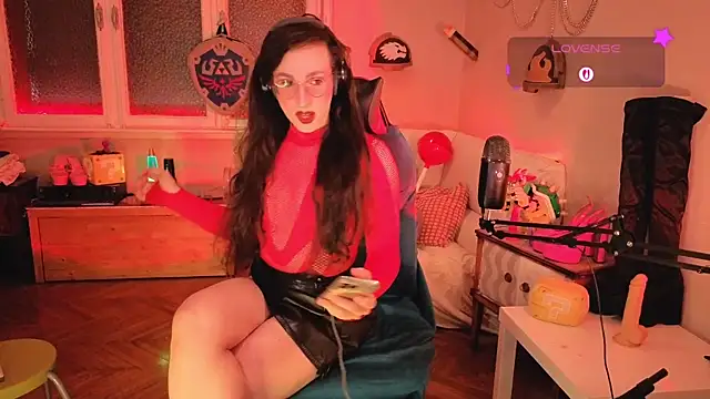 Zesty Peach online show from 06-29-26, 04:28