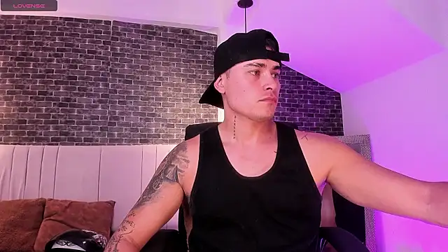 connorsmiith online show from 02-14-26, 03:45