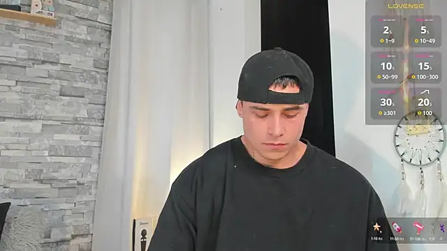 connorsmiith online show from 10-21-25, 02:38
