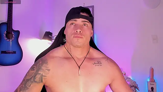 Snapshot of connorsmiith chatting on 06-03-26, 02:33 connorsmiith online show from 06-03-26, 02:33