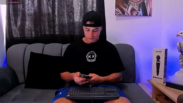 connorsmiith online show from 11-07-25, 09:41