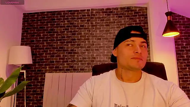 connorsmiith online show from 03-04-26, 02:58