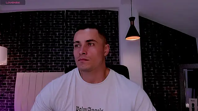 connorsmiith online show from 04-01-26, 12:24