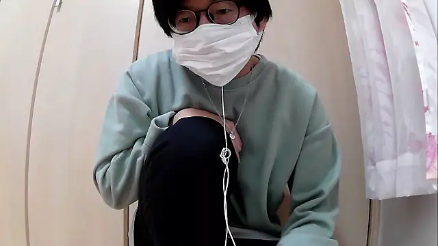 Snapshot of kyoron chatting on 03-03-26, 12:06 kyoron online show from 03-03-26, 12:06