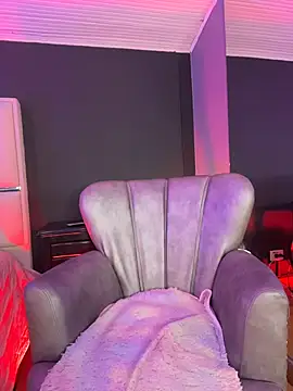 BellaFernandez   online show from 06-23-26, 12:47