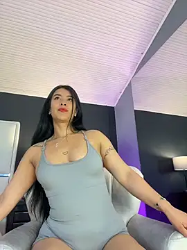 Snapshot of BellaFernandez__ chatting on 12-15-25, 12:11 BellaFernandez online show from 12-15-25, 12:11