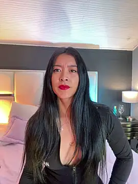 Snapshot of BellaFernandez__ chatting on 11-05-25, 12:19 BellaFernandez online show from 11-05-25, 12:19