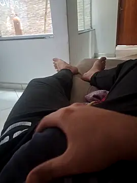 Junior22pauzudo online show from 10-28-25, 04:39