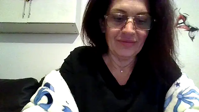 Snapshot of RubyyRosee chatting on 04-21-26, 05:47 RubyyRosee online show from 04-21-26, 05:47